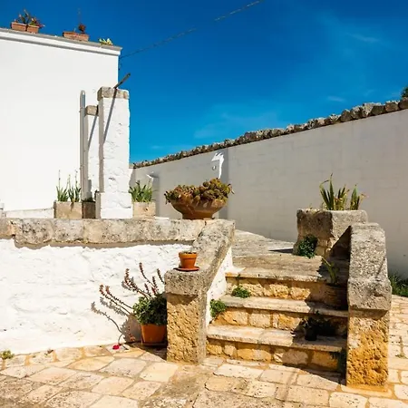 Masseria San Martino Bed & Breakfast 3*